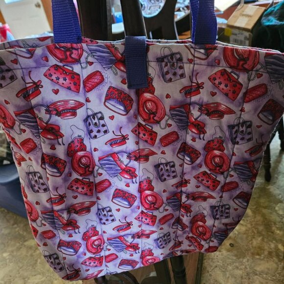 Red Hat Society Tote - Picture 1 of 2
